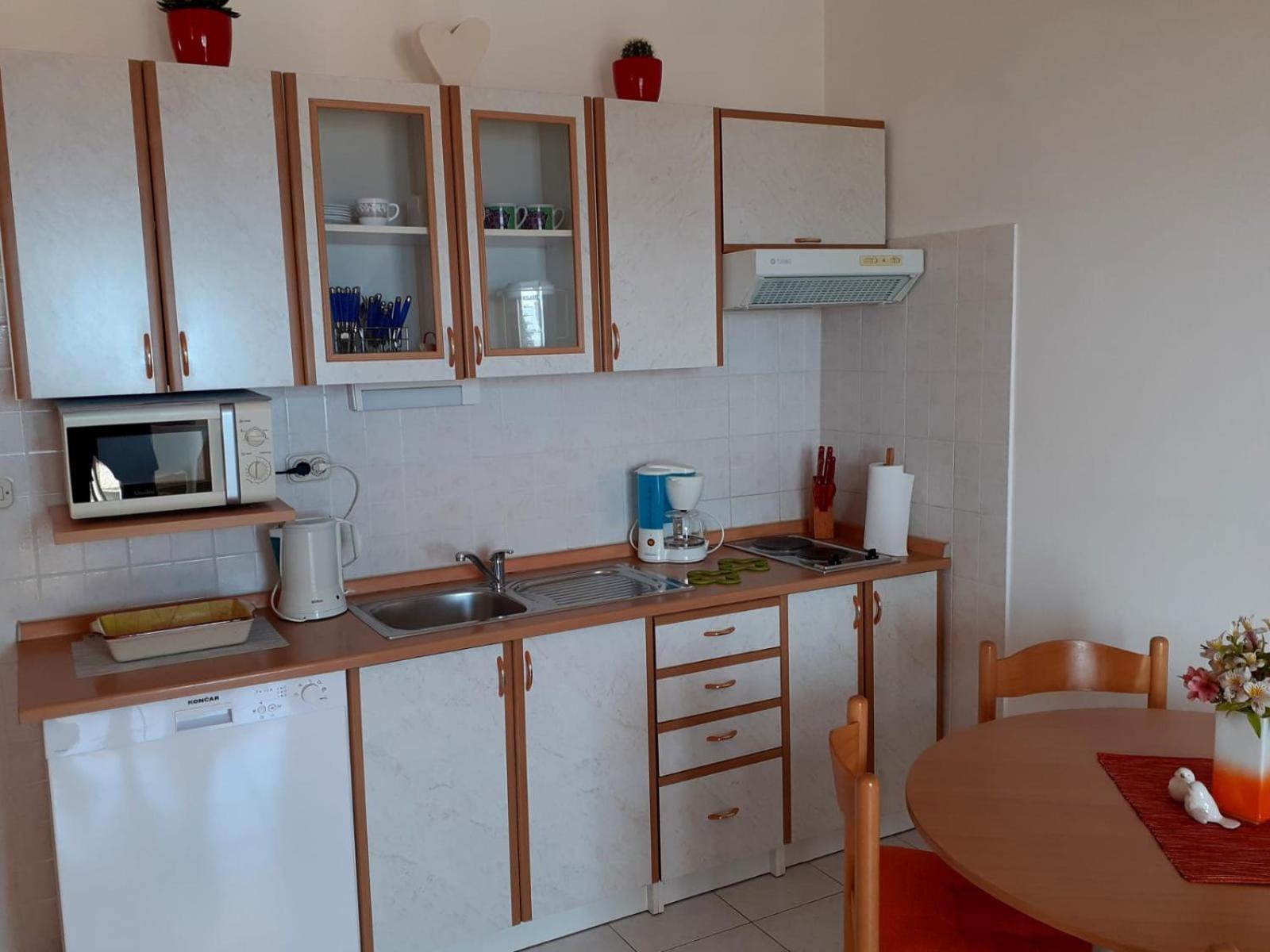 Apartments Borovina Бол Экстерьер фото