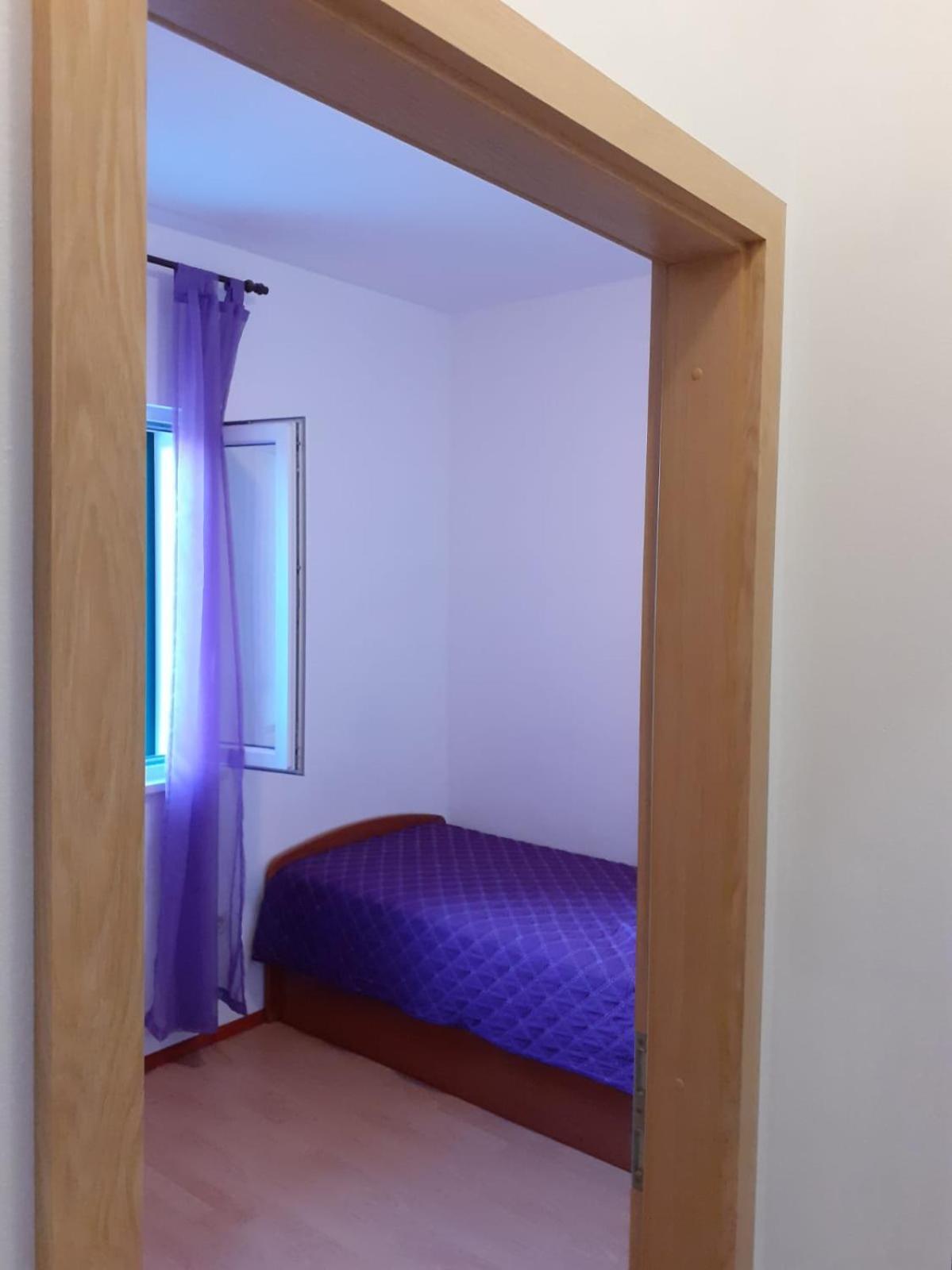 Apartments Borovina Бол Номер фото