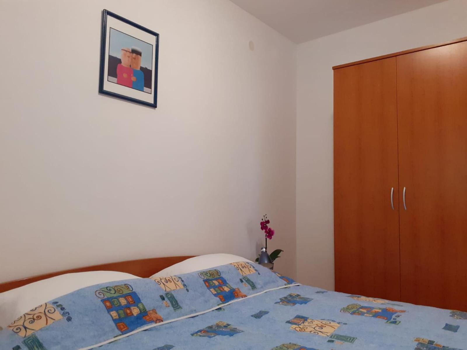 Apartments Borovina Бол Номер фото